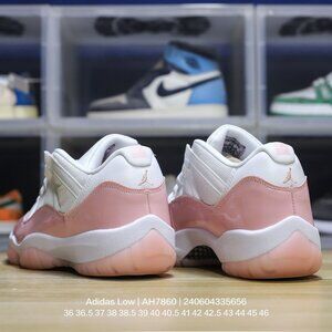 Nike Air Jordan 11 Retro Low"Pure Violet"